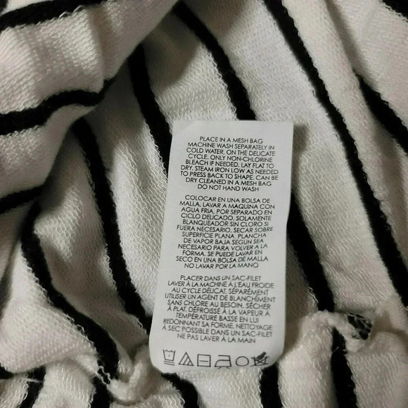 CAbi size M Relax Game Day Sweatshirt Tee Black/White Stripe balloon sleeves - Picture 12 of 12